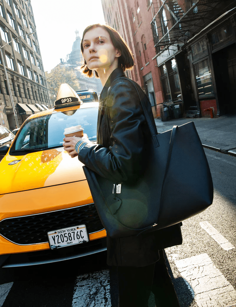 Roiff Studio: Bags That Keep Up With Your Day